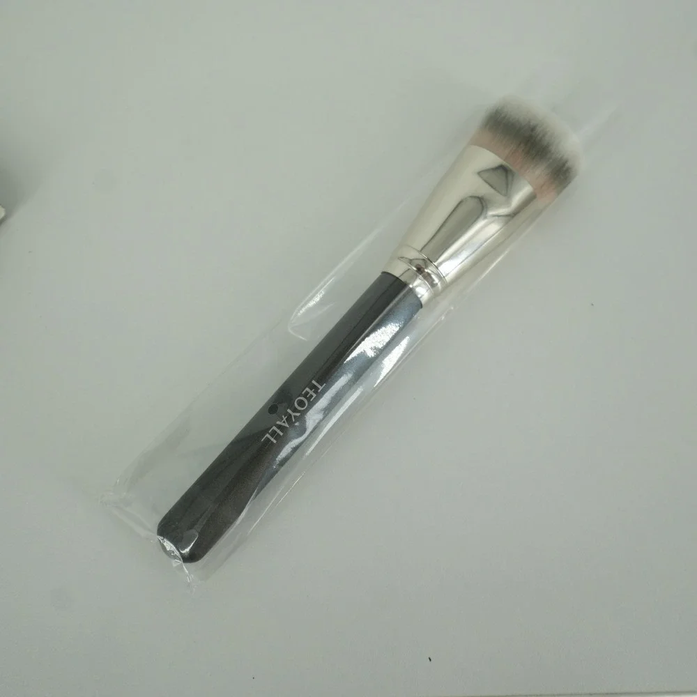 TEOYALL Foundation Brush Women Black Professional Flat Top Buffing Tool